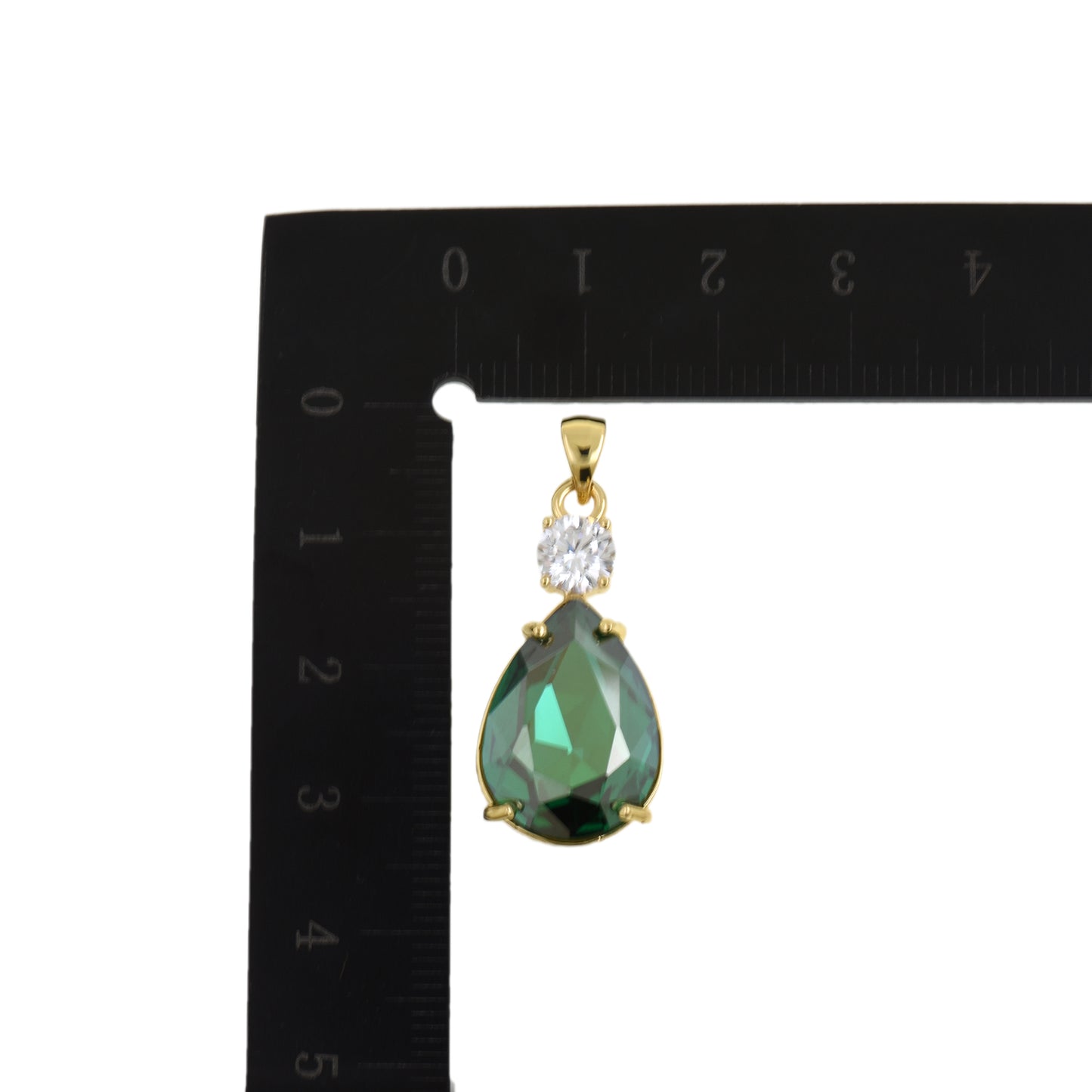 Gorgeous Deep Green Teardrop Necklace Pendant 13.9x28.8mm
