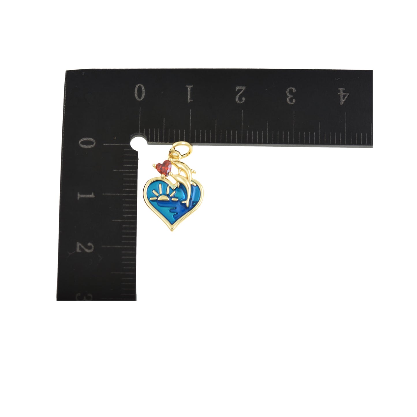 Vibrant Gold Heart Pendant 11.9x16.1mm