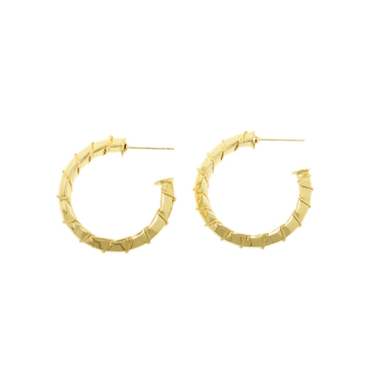 Graceful Gold Semi-Circle Earrings with Wavy Texture 29.5x31mm